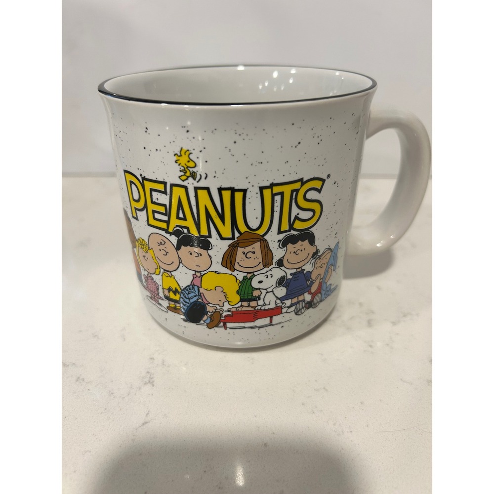 Peanuts Gang Coffee Mug 20oz Speckled Ceramic Snoopy Charlie Brown PEA540E1